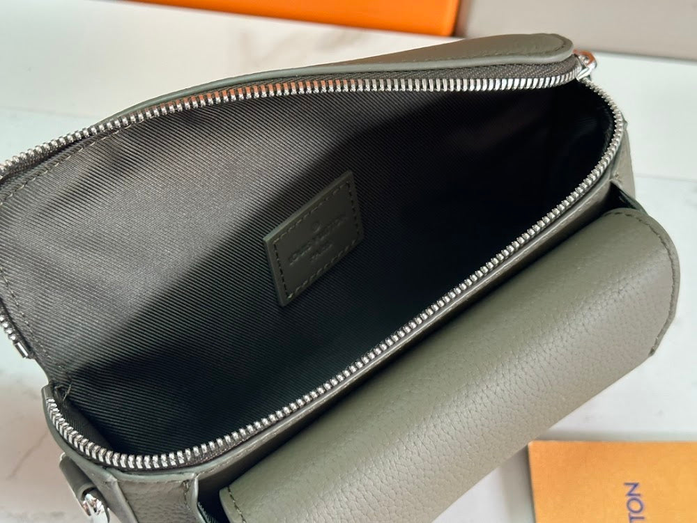 Dragons Bags ln Luxury Bag --70649