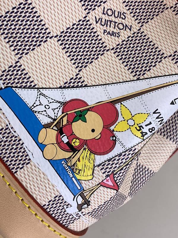 Dragons Bags ln Luxury Bag --68649