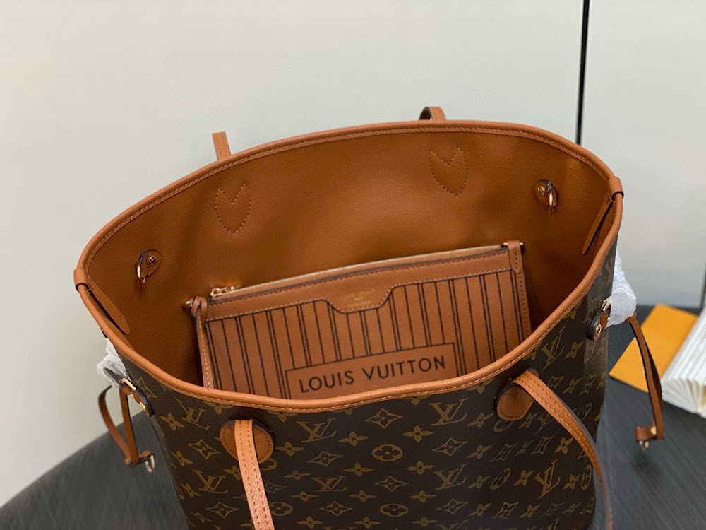 Dragons Bags ln Luxury Bag --81586
