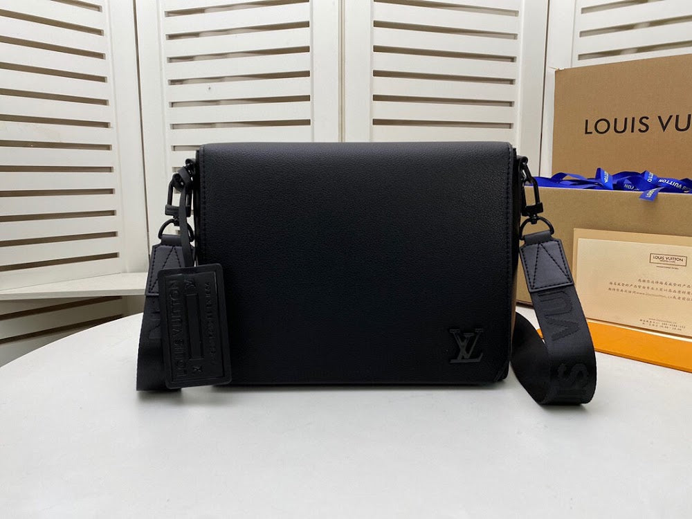 Dragons Bags ln Luxury Bag --71338