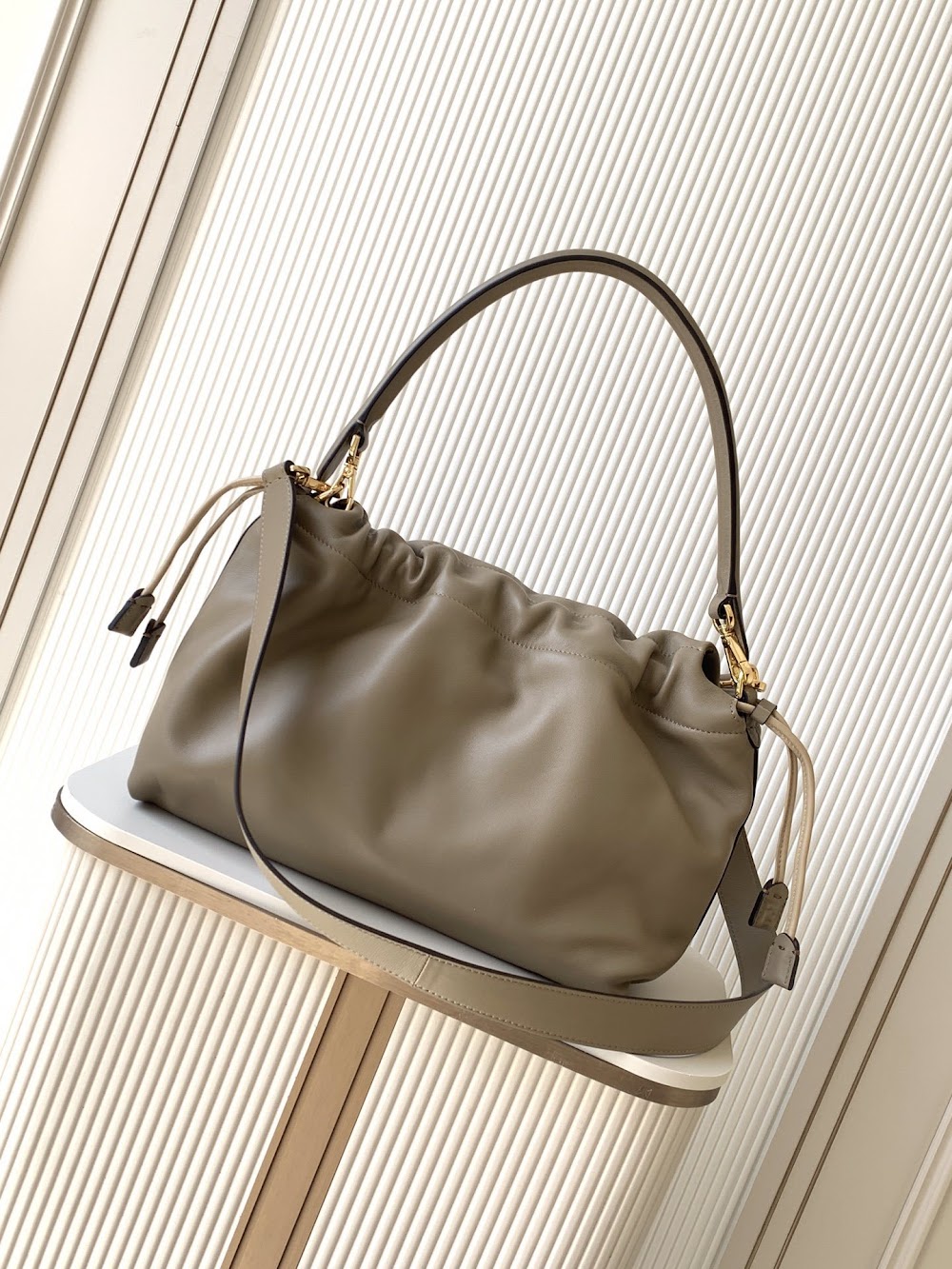 new-luxury-designer-bags-nm15035