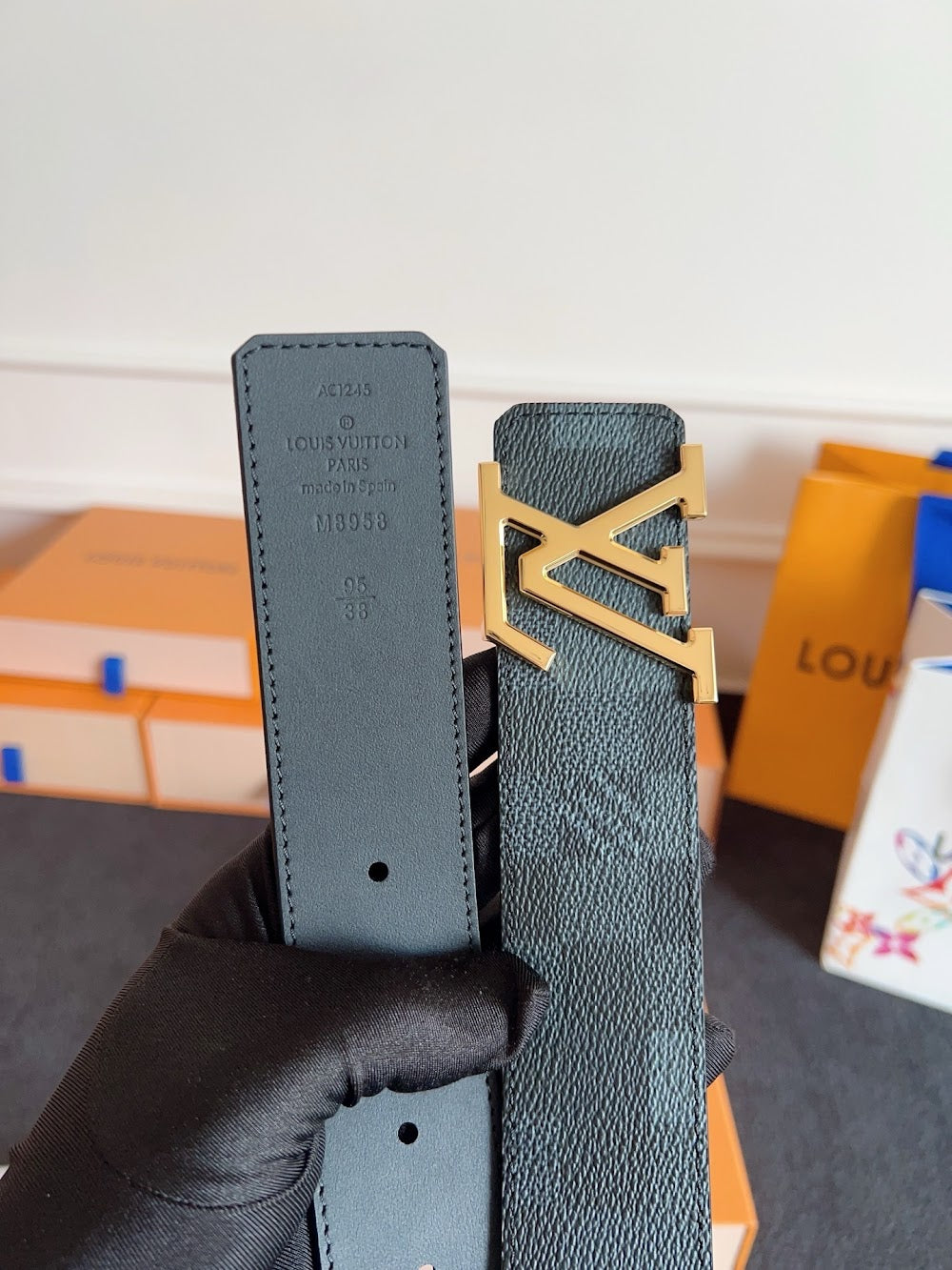 Dragons Bags ln Luxury Belt --109476