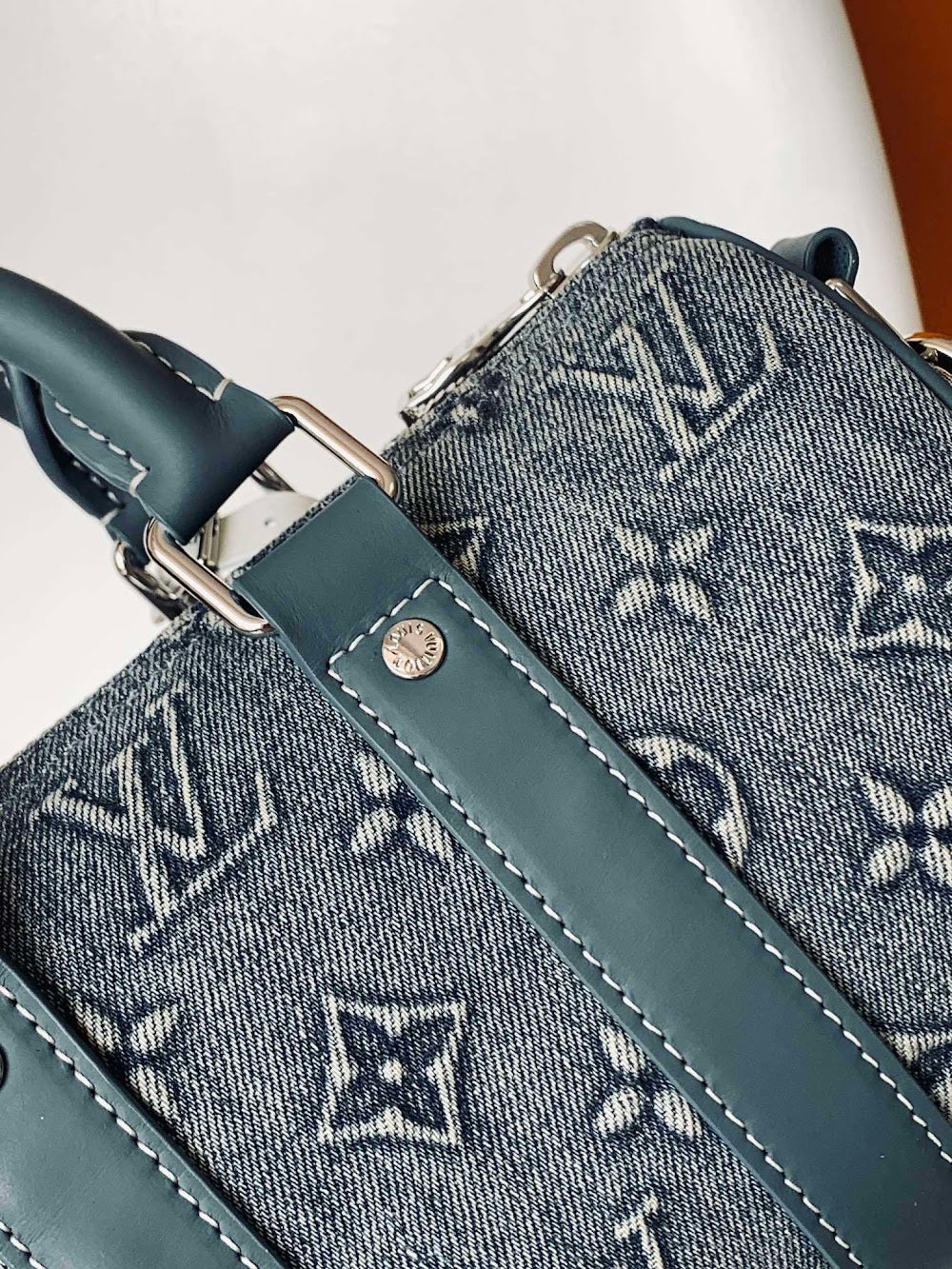 Dragons Bags ln Luxury Bag --70071