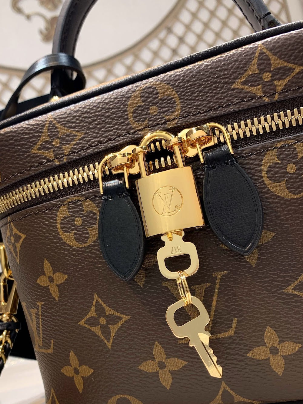Dragons Bags ln Luxury Bag --59672