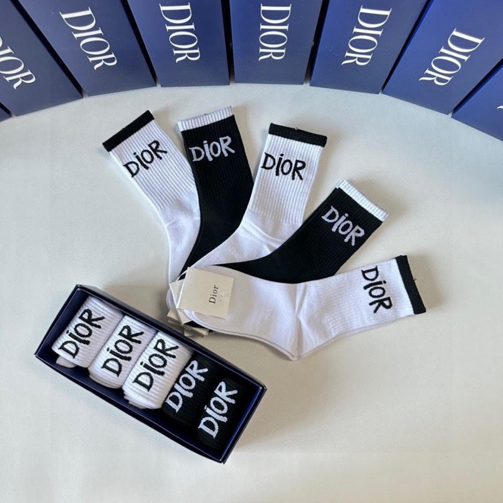 Dragons Bags Premium Luxury Socks --97926