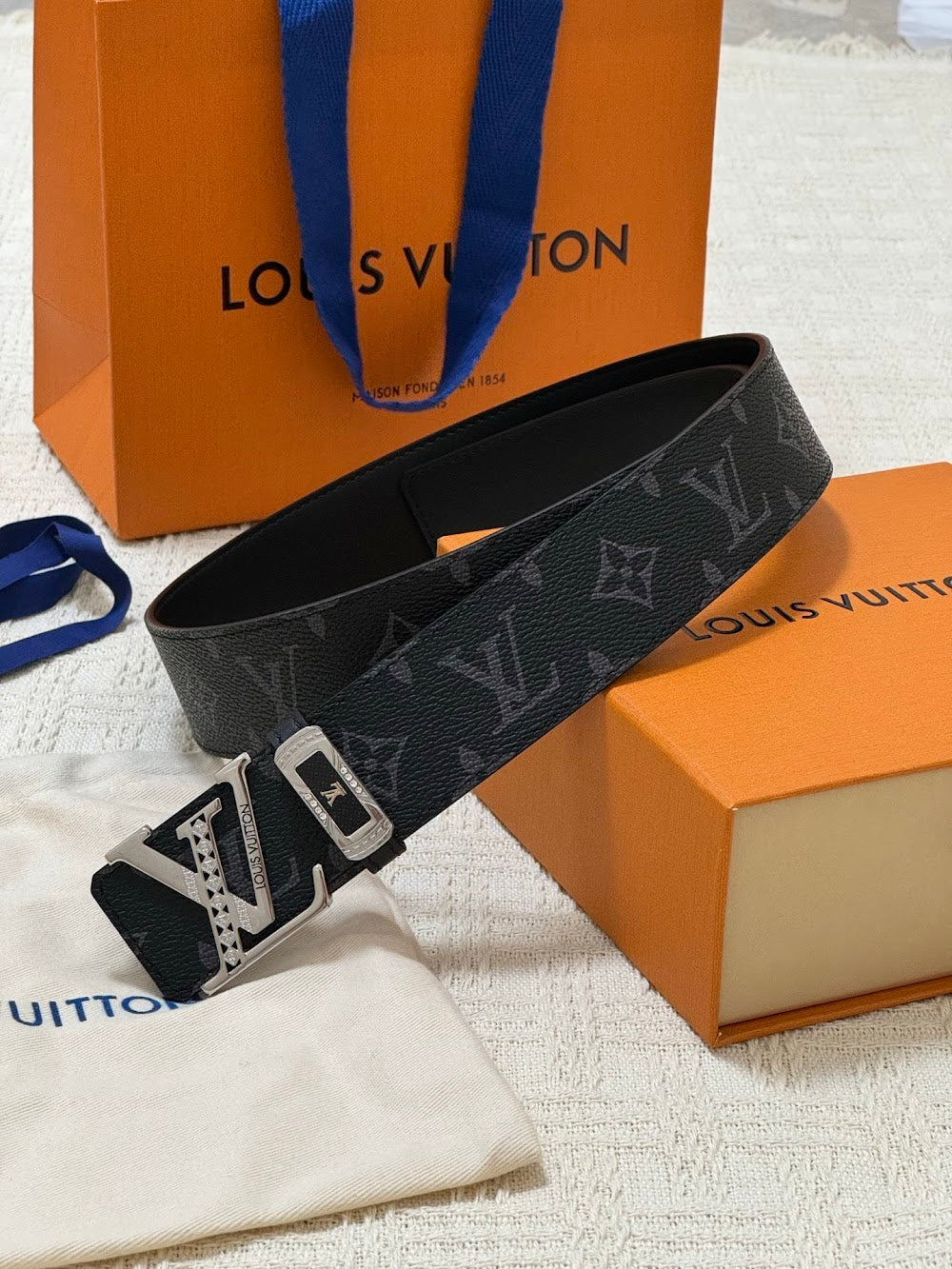 Dragons Bags ln Luxury Belt --109720