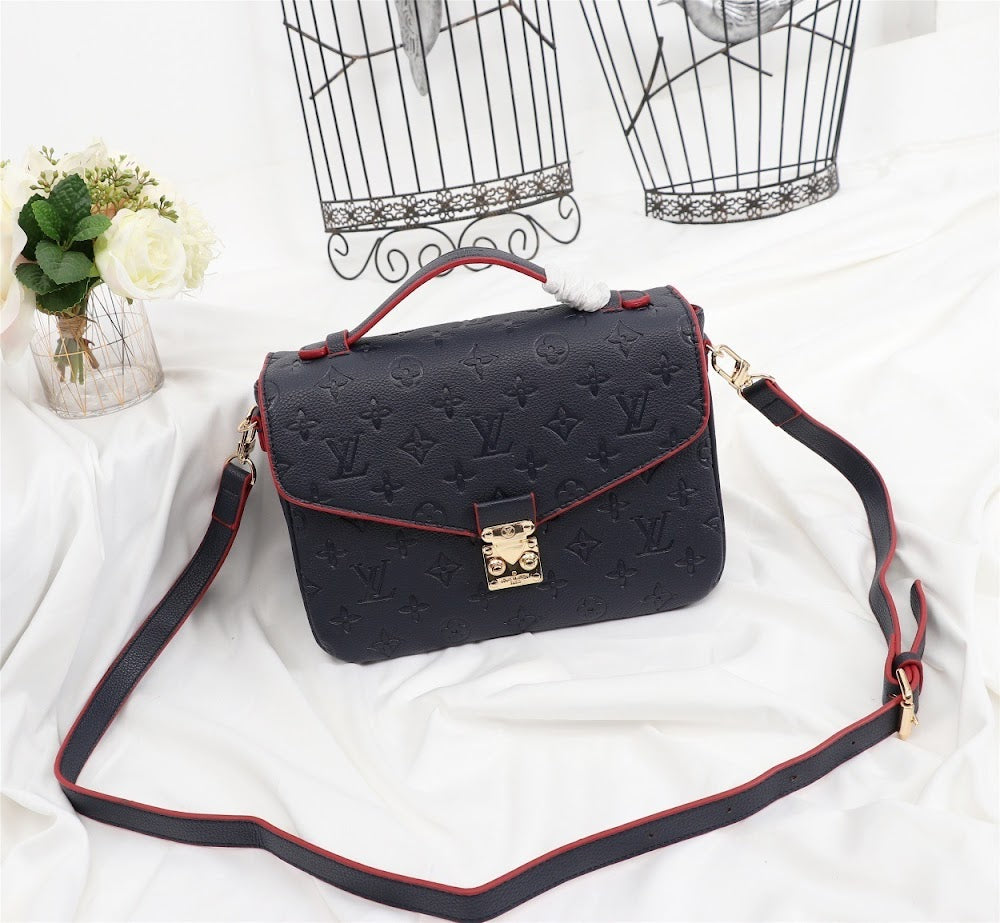 Dragons Bags ln Luxury Bag --78143