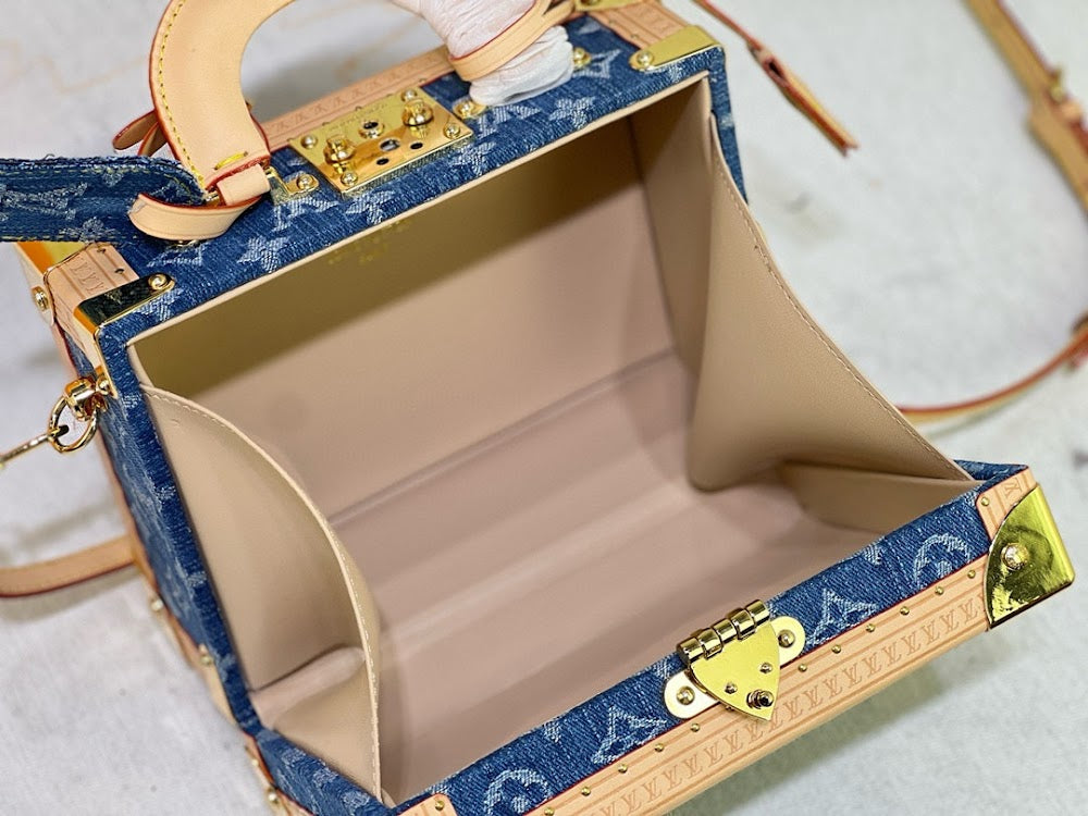 Dragons Bags ln Luxury Bag --81441