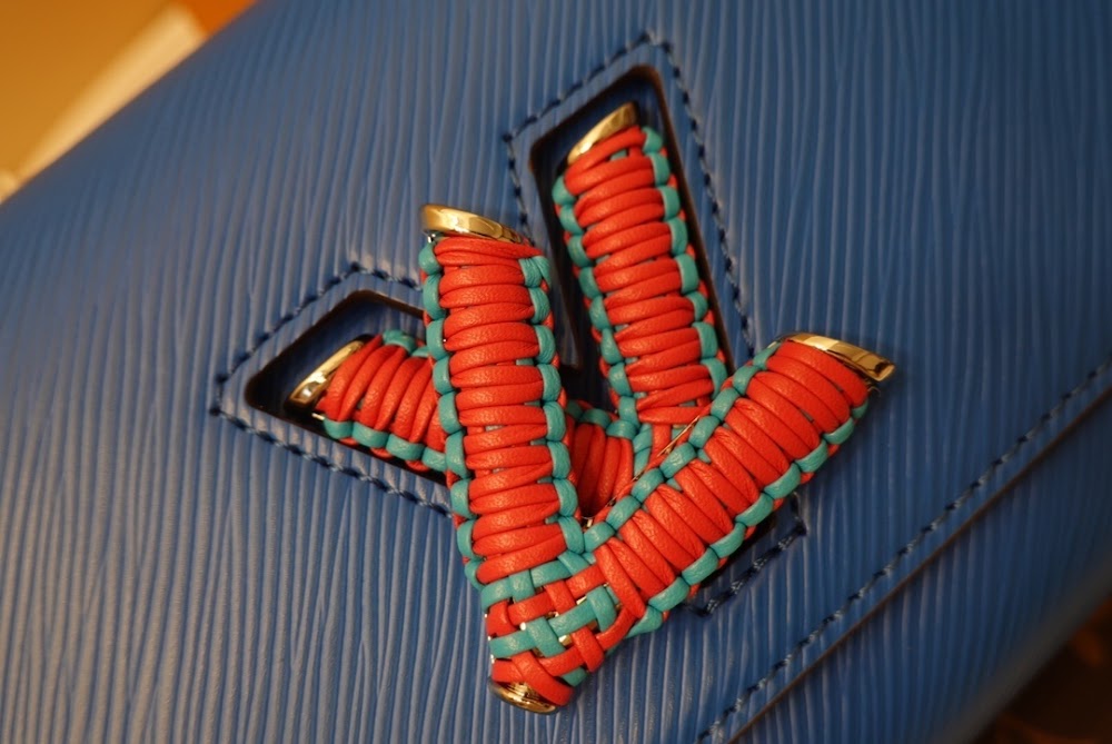 Dragons Bags ln Luxury Bag --60100