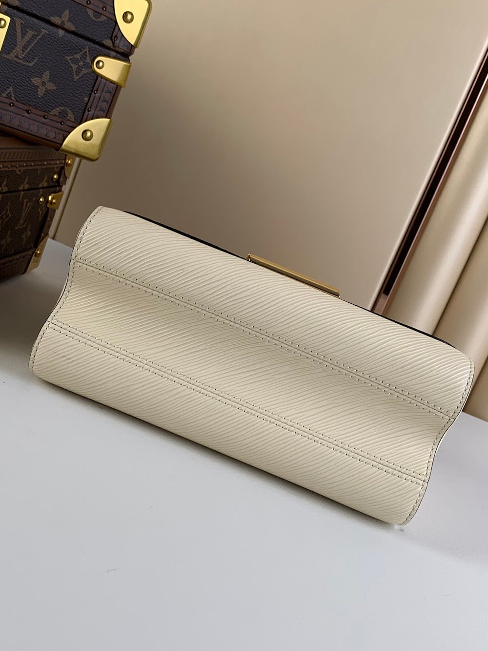 Dragons Bags ln Luxury Bag --56502