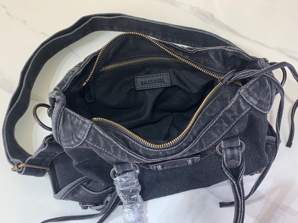 Dragons Bags ln Luxury Bag --95878