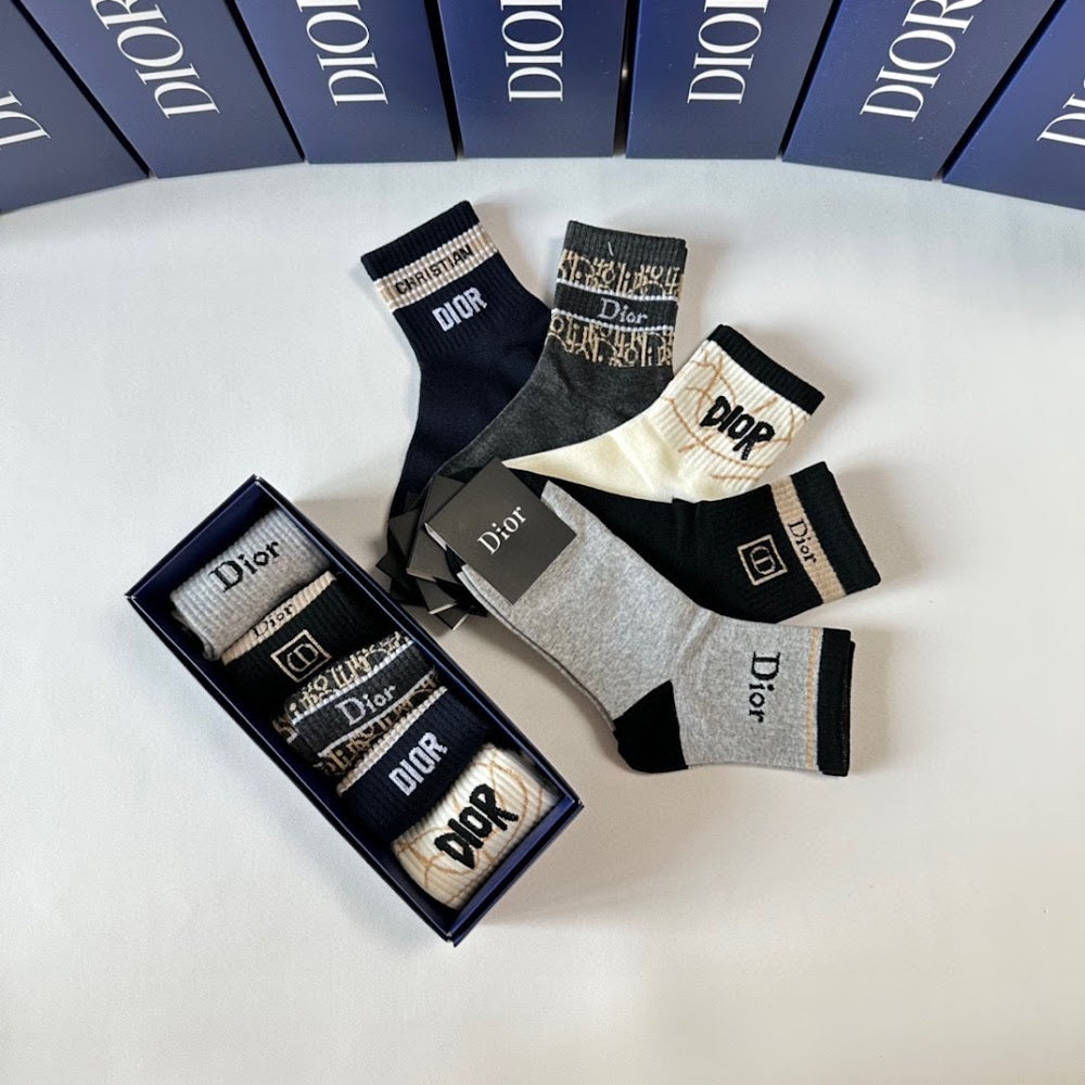 Dragons Bags Premium Luxury Socks --97812