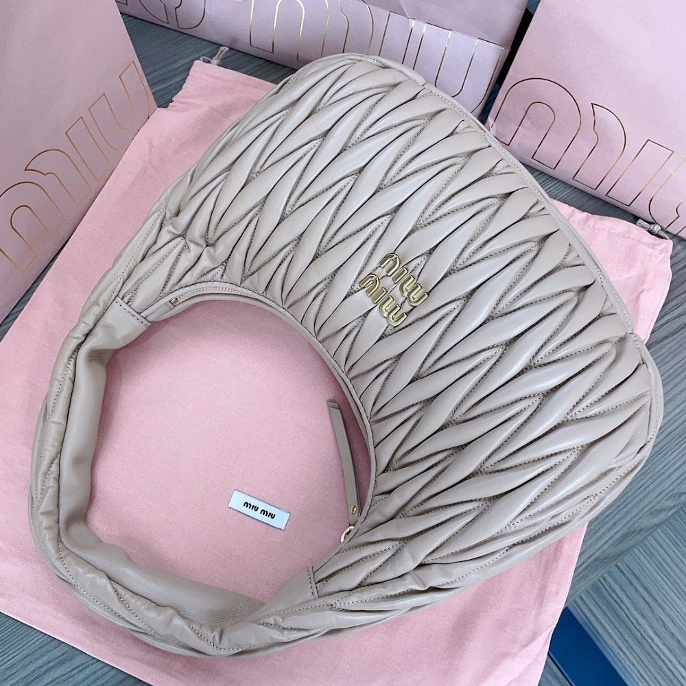 Dragons Bags Miun Miun Luxury Bag --123244