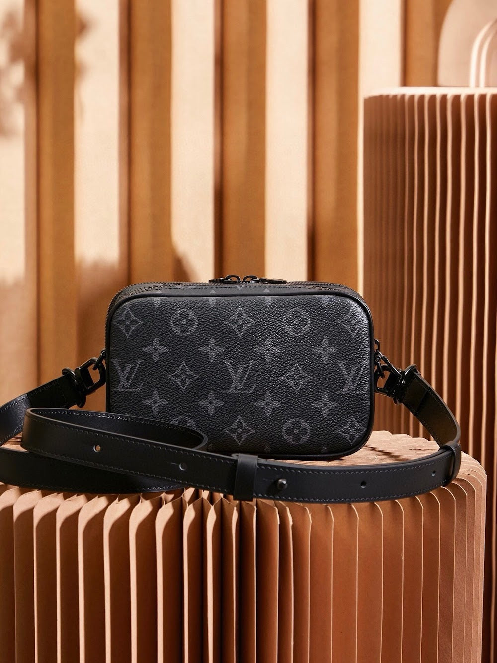 Dragons Bags ln Luxury Bag --71560