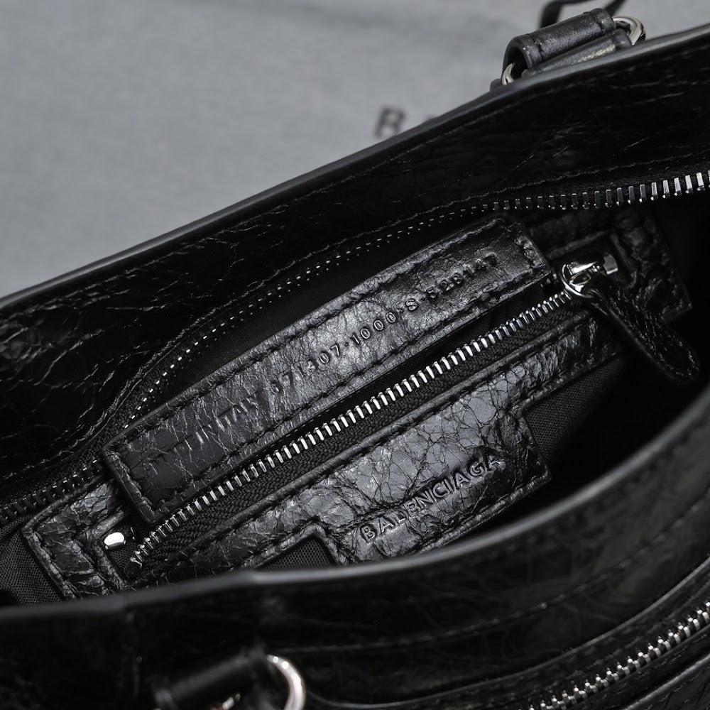 Dragons Bags Balenciaga Luxury Bag --111884