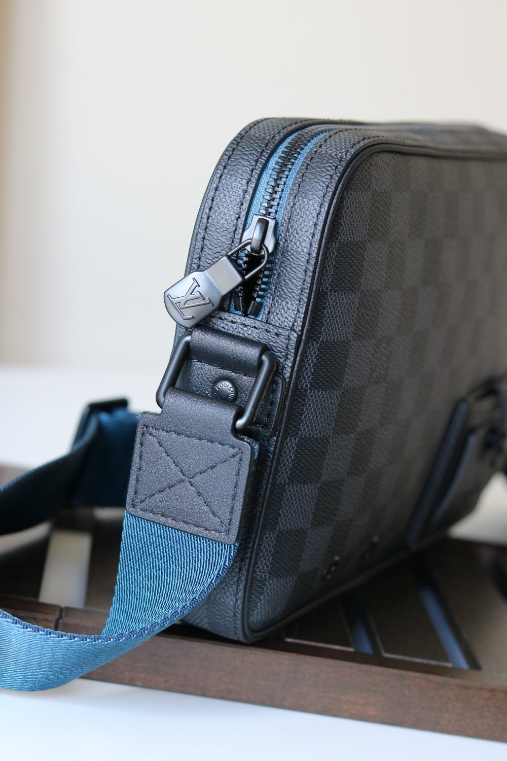 Dragons Bags ln Luxury Bag --60291