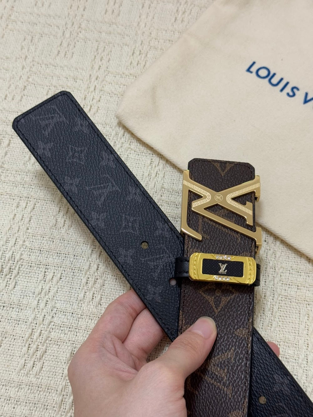 Dragons Bags ln Luxury Belt --109960