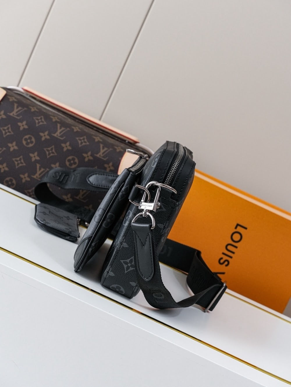 Dragons Bags ln Luxury Bag --71415