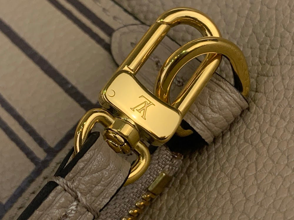 Dragons Bags ln Luxury Bag --95723