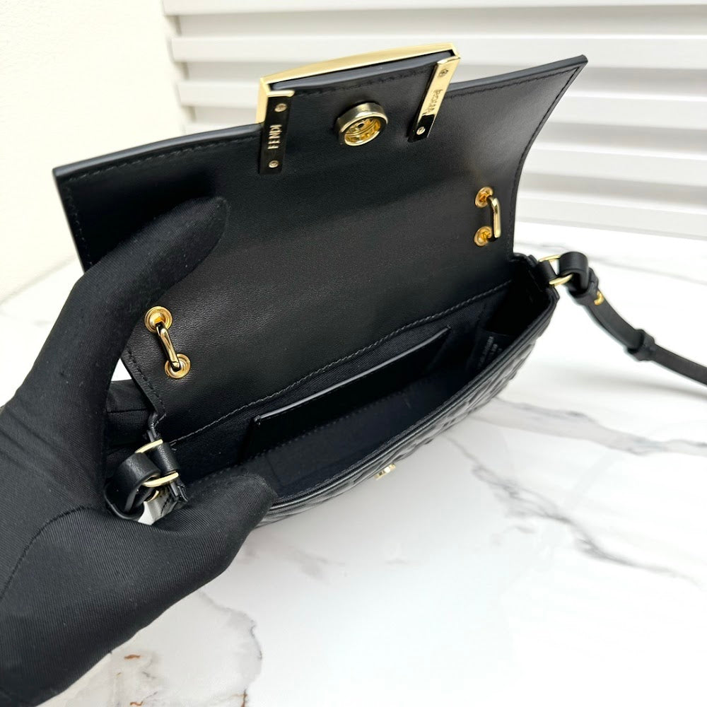 new-luxury-designer-bags-nm15785