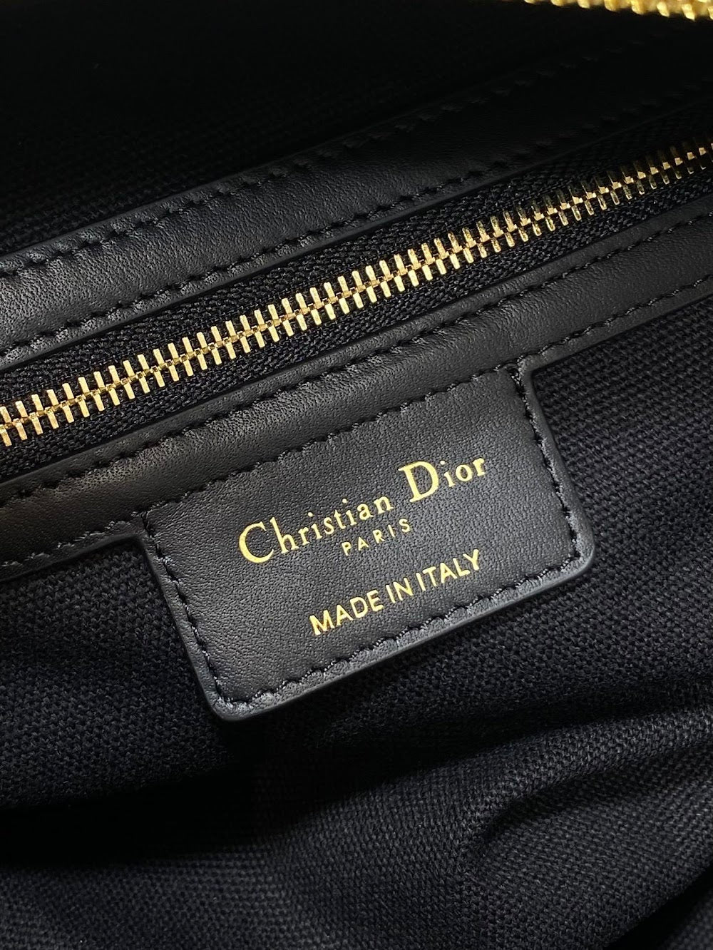 Dragons BagsDiorn Luxury Bag --116141