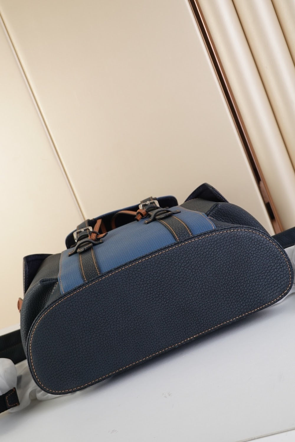 Dragons Bags ln Luxury Bag --61324