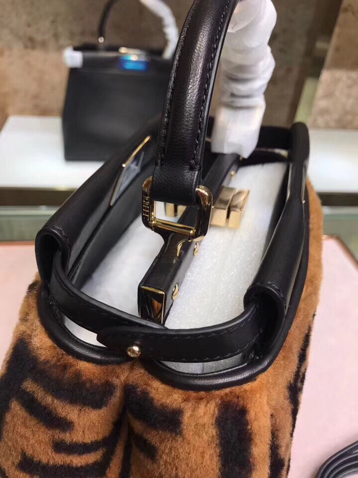 new-designer-premium-bags-nm15107