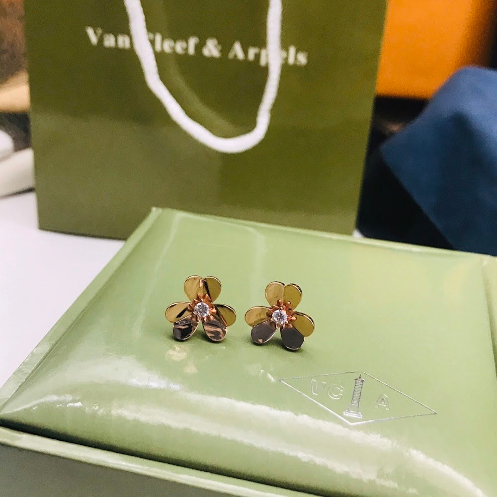 Dragons Bags VCA Luxury Jewelry --52071