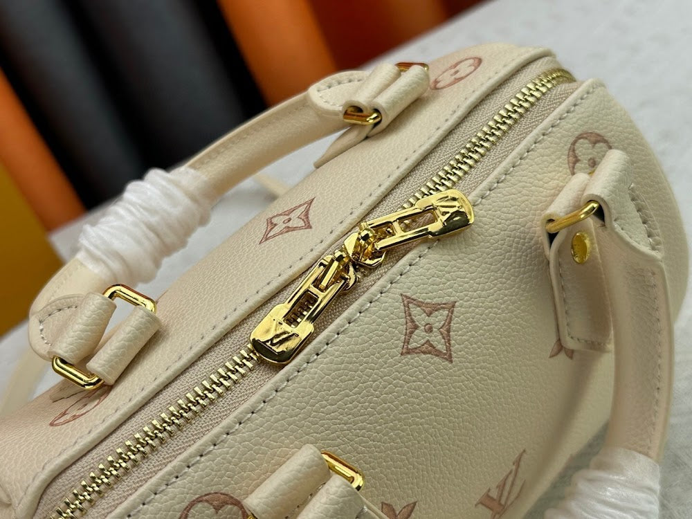 Dragons Bags ln Luxury Bag --76969