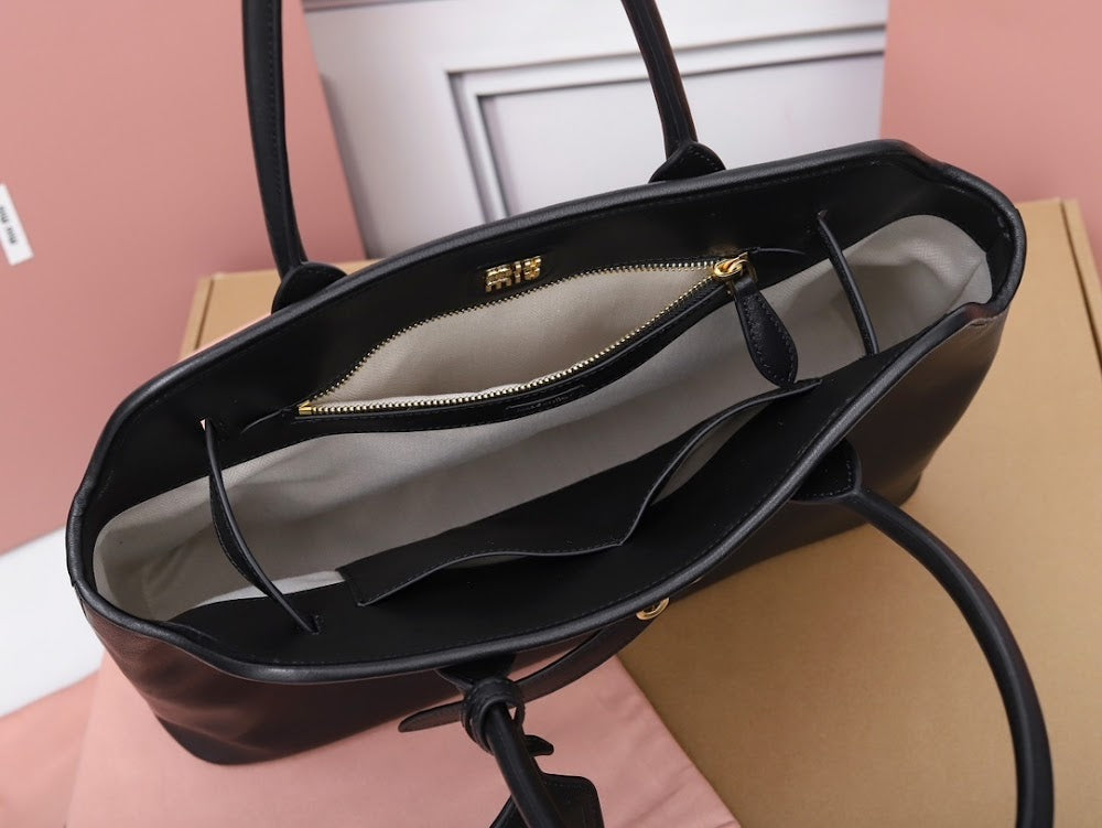 Dragons Bags Miun Miun Luxury Bag --123363