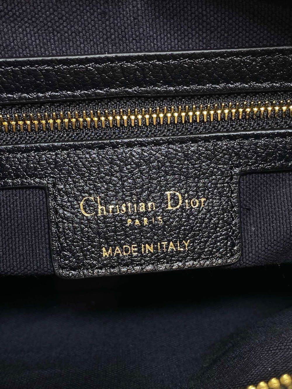 Dragons BagsDiorn Luxury Bag --116077