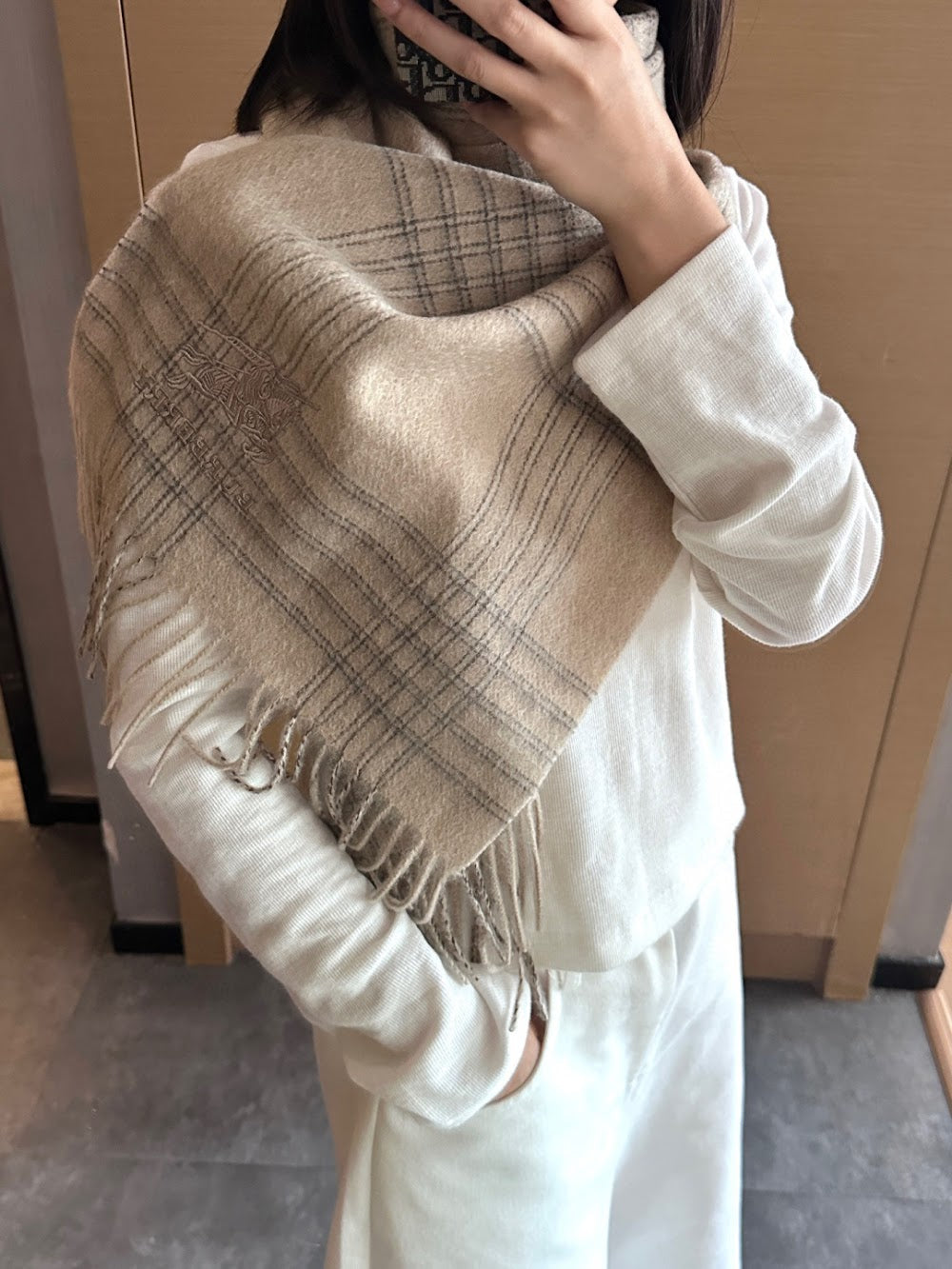 Dragons Bags Premium Designer Scarf --99523