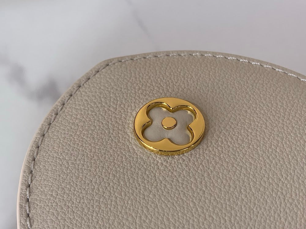Dragons Bags ln Luxury Bag --69977