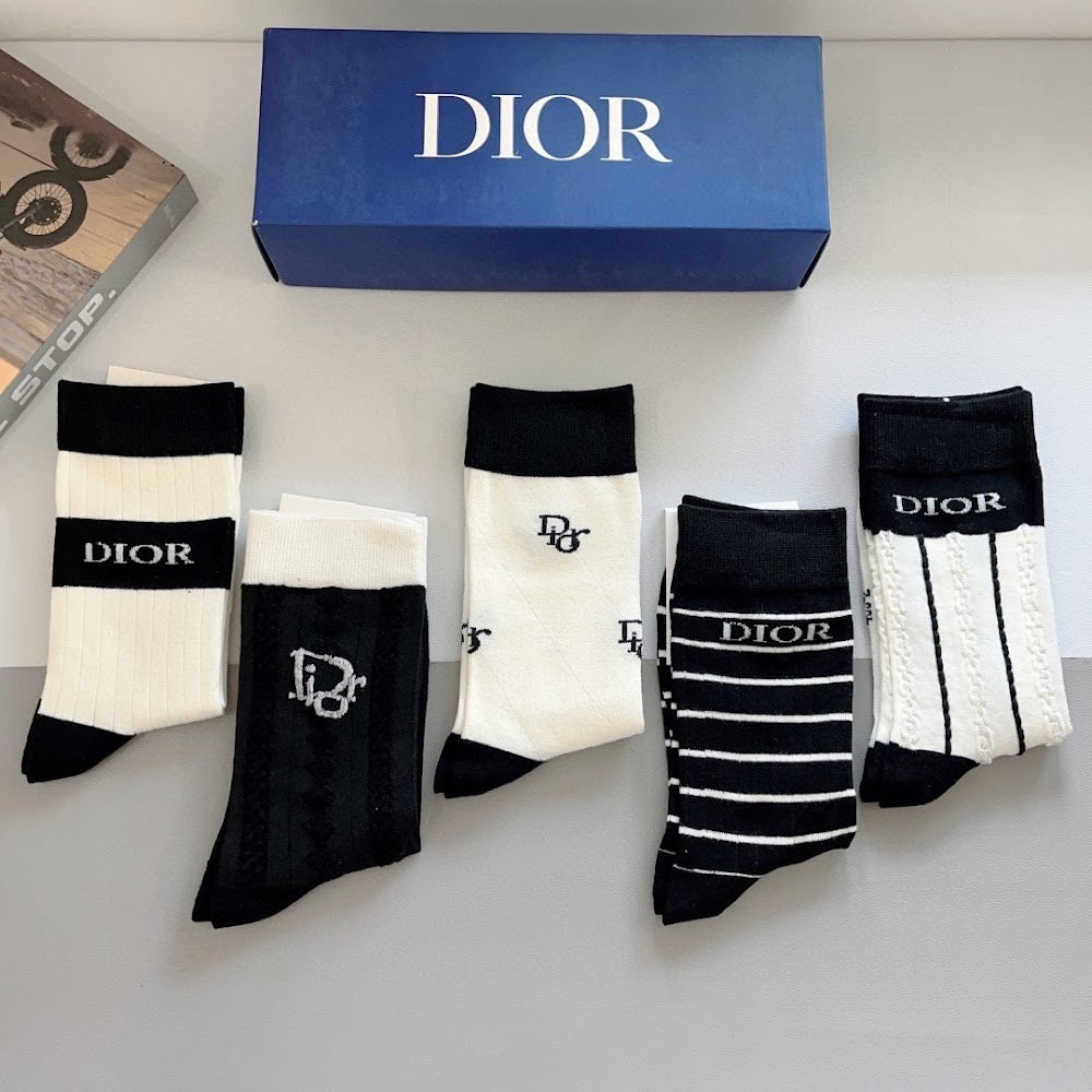 Dragons Bags Premium Luxury Socks --97752