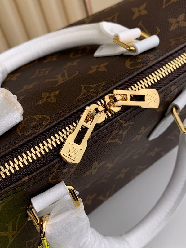 Dragons Bags ln Luxury Bag --67600