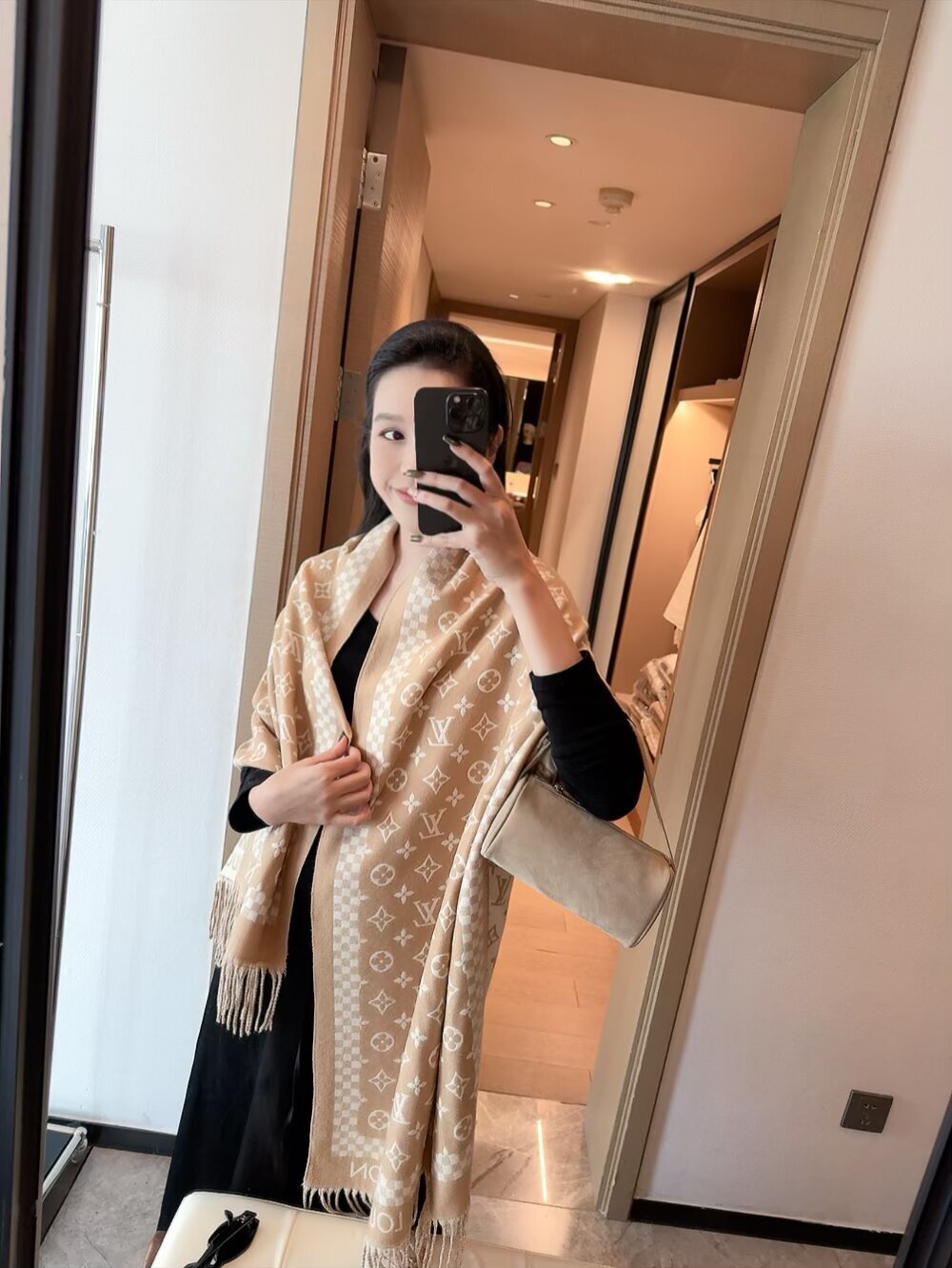 Dragons Bags Premium Designer Scarf --99388
