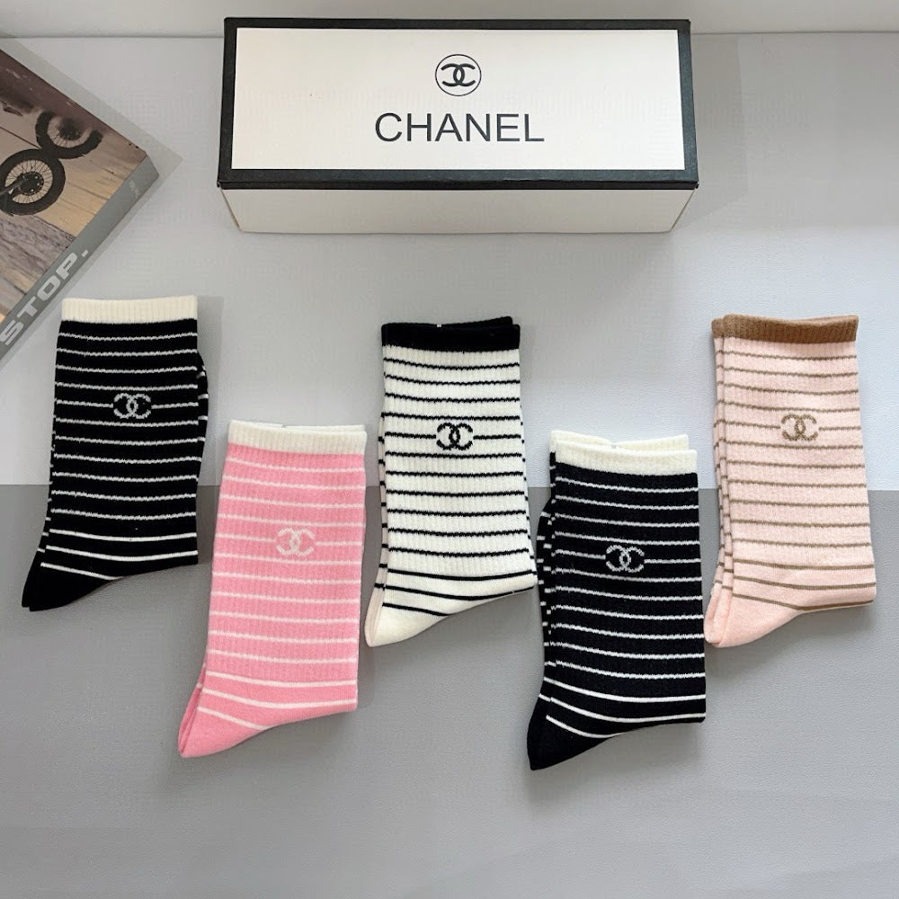 Dragons Bags Premium Luxury Socks --98133