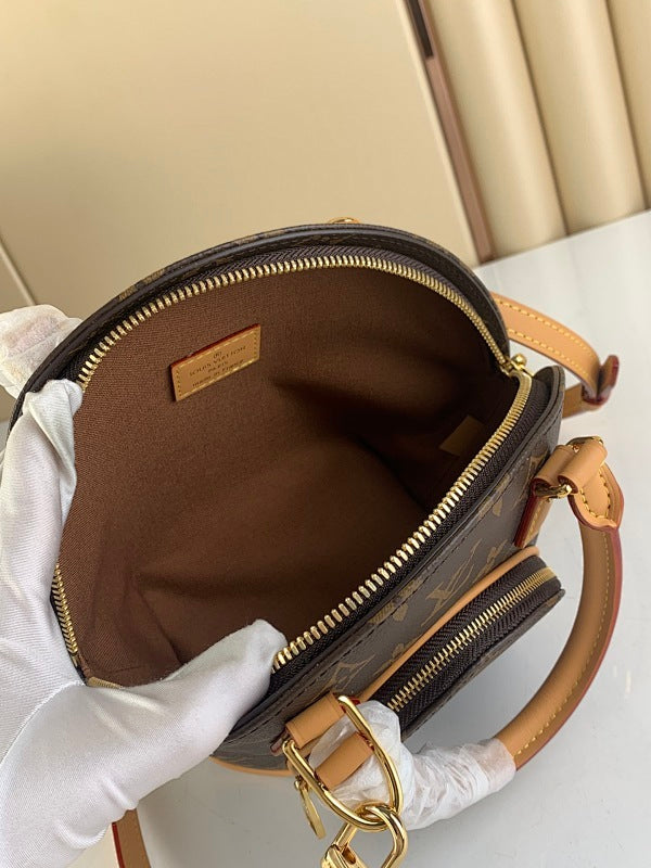 Dragons Bags ln Luxury Bag --67513