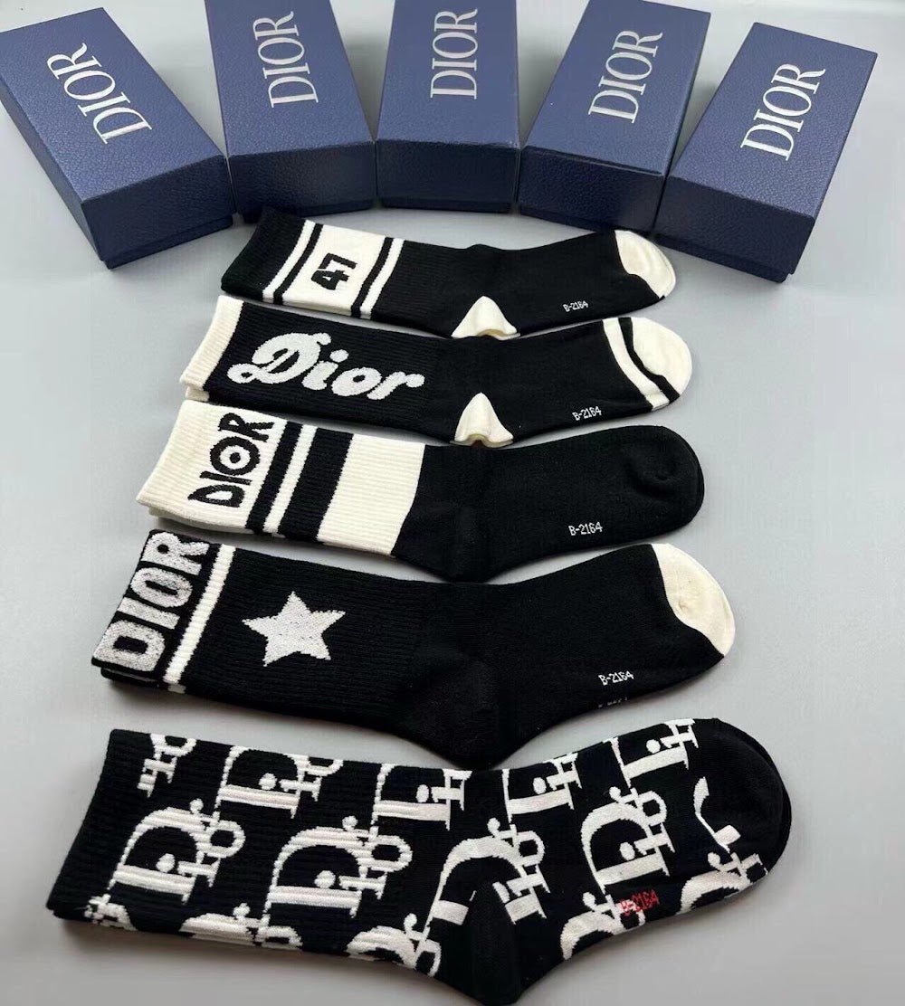 Dragons Bags Premium Luxury Socks --98615