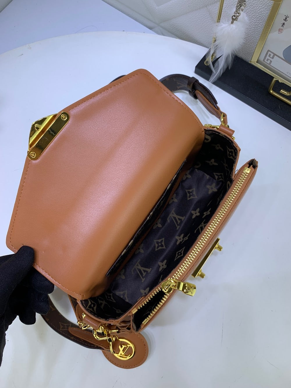 Dragons Bags ln Luxury Bag --78448