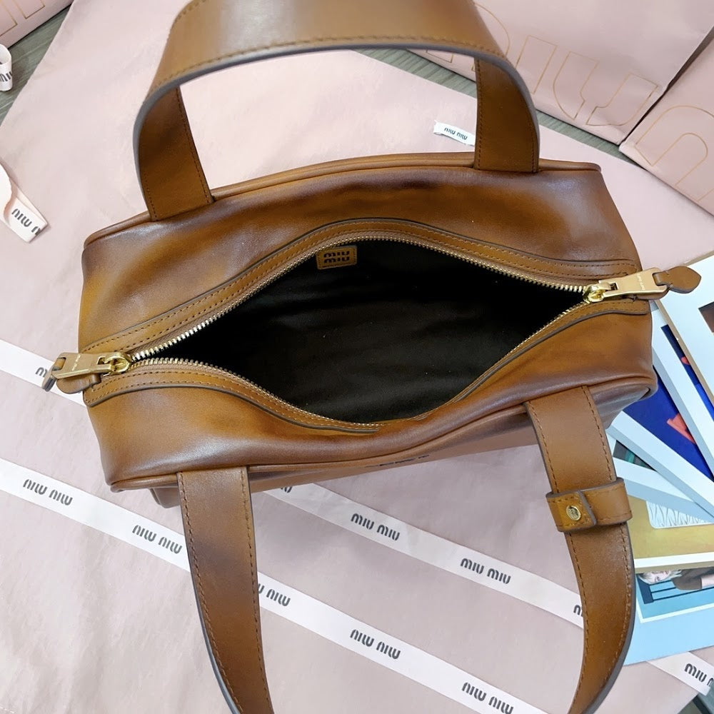 Dragons Bags Miun Miun Luxury Bag --123685