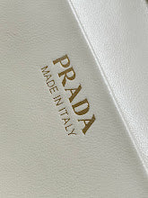 new-designer-premium-bags-nm1826