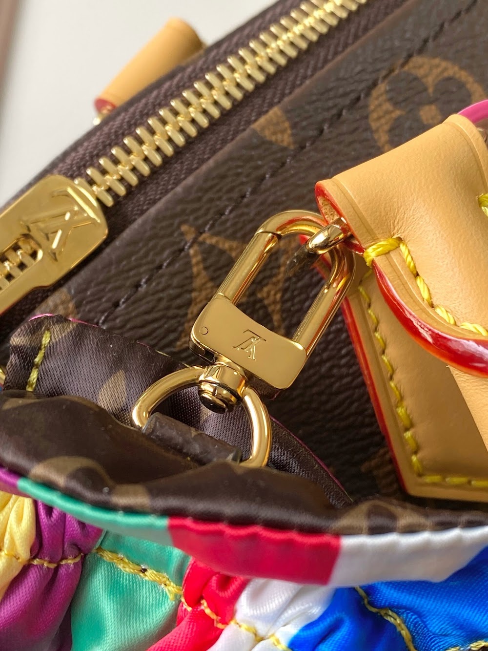 Dragons Bags ln Luxury Bag --96052