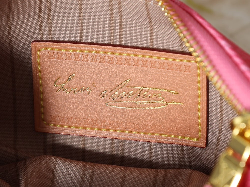 Dragons Bags ln Luxury Bag --77779