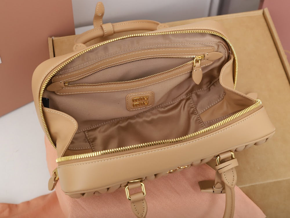 Dragons Bags Miun Miun Luxury Bag --123061