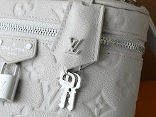 new-designer-premium-bags-nm1074