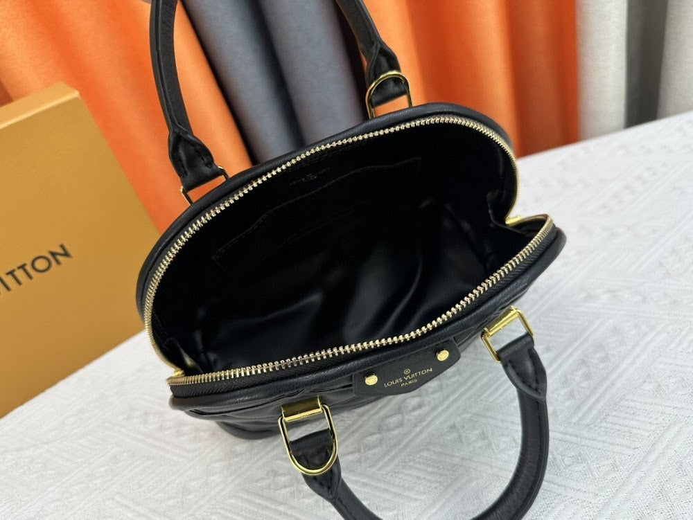 Jessica Bags ln Luxury Bag --76105