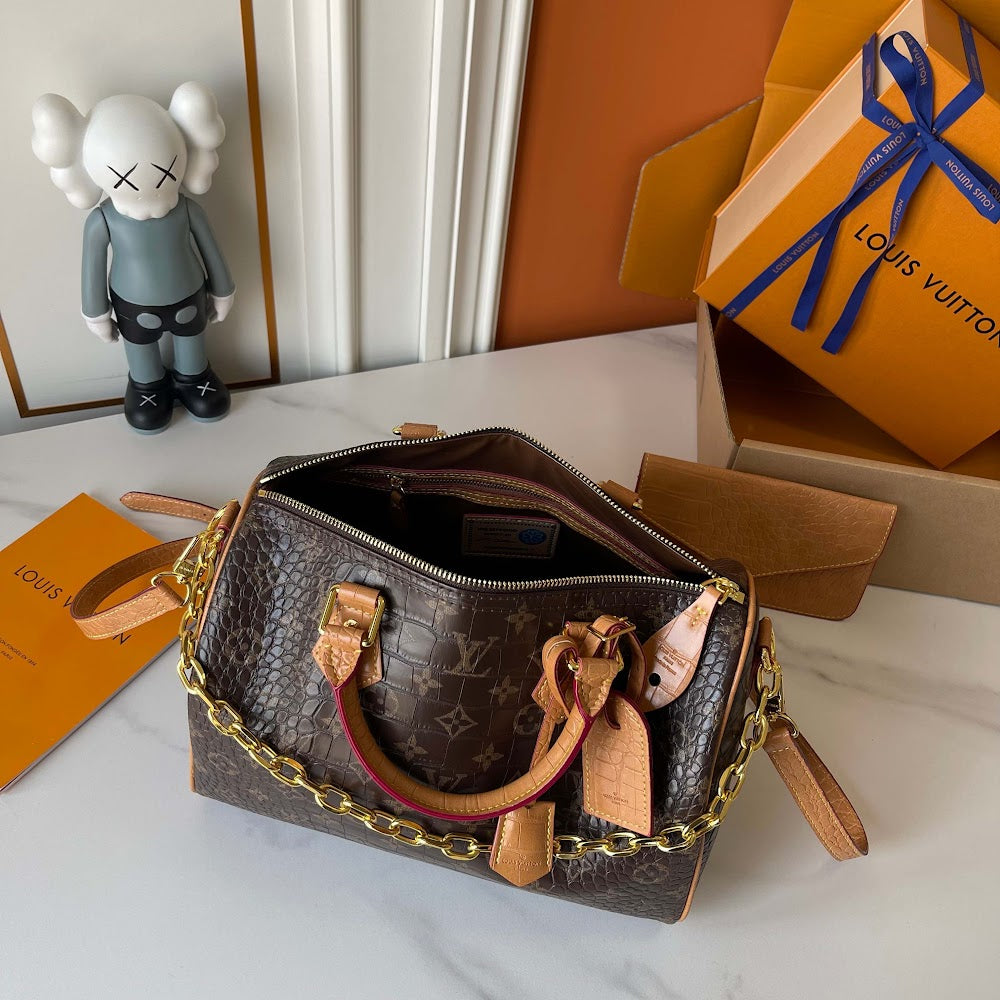Dragons Bags ln Luxury Bag --77797