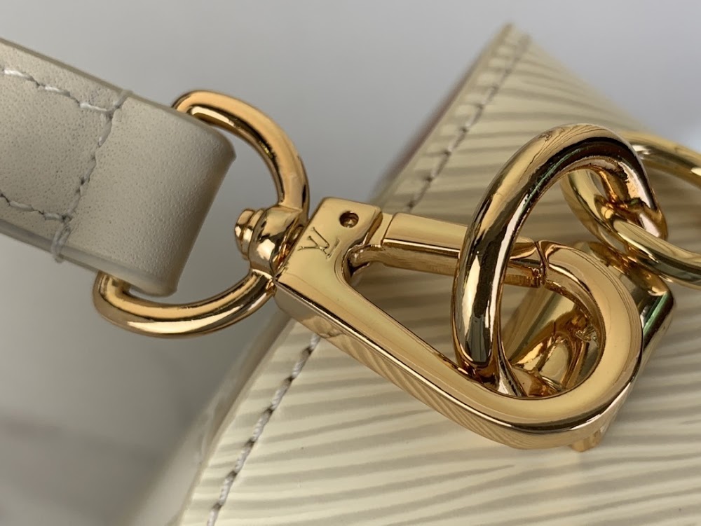 Dragons Bags ln Luxury Bag --69468