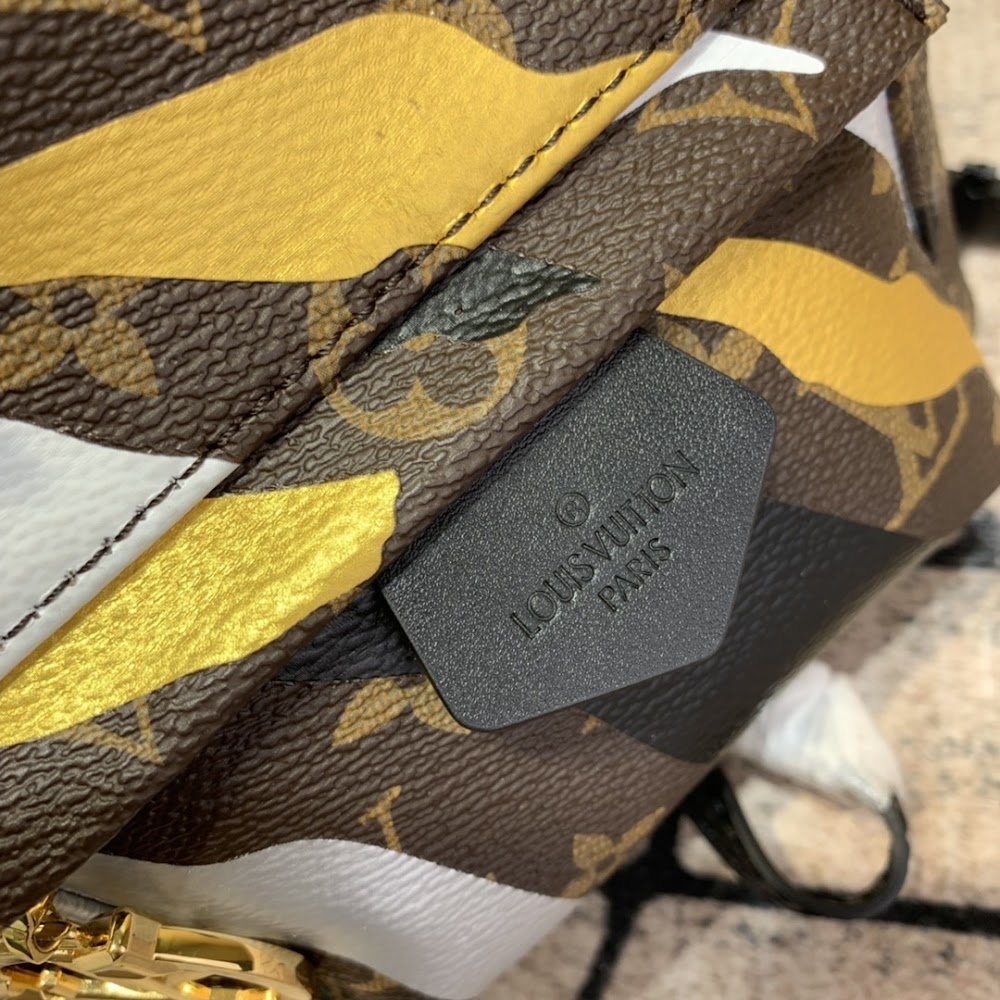 Dragons Bags ln Luxury Bag --59177